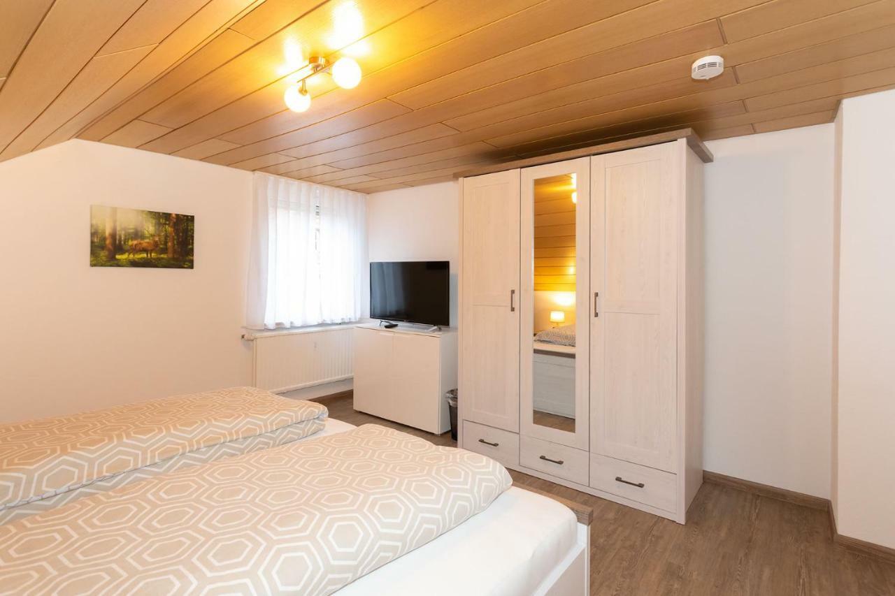 Gaestezimmer - Ferienwohnung 2 - Brauhaus Duerr Dorfprozelten Ngoại thất bức ảnh